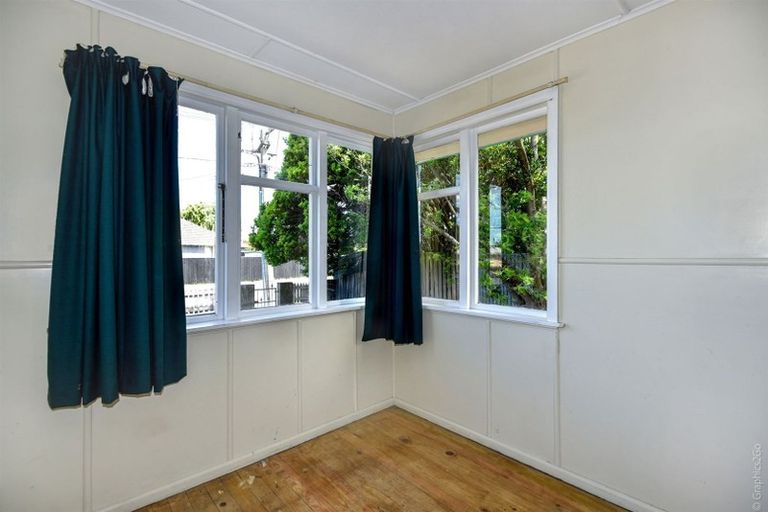 Photo of property in 7 Carisbrooke Street, Aranui, Christchurch, 8061