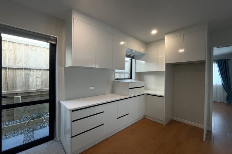 Photo of property in 323 Flat Bush School Road, Flat Bush, Auckland, 2019