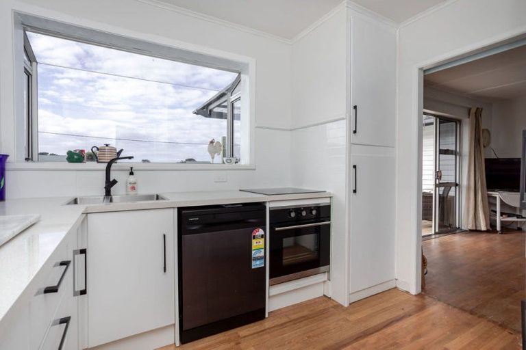 Photo of property in 40 Seaview Road, Herbertville, Dannevirke, 4970