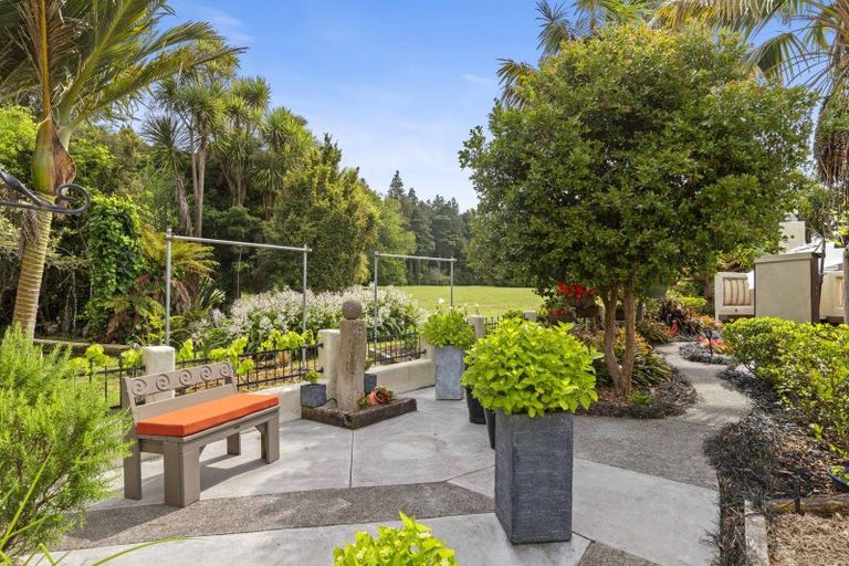 Photo of property in 46 Carlton Road, Pukekohe, 2120