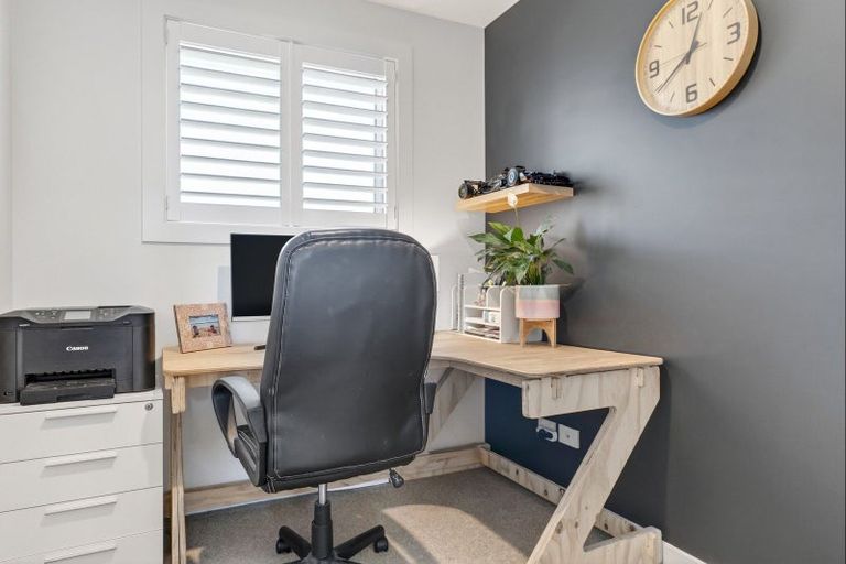 Photo of property in 9 Searle Drive, Cromwell, 9310