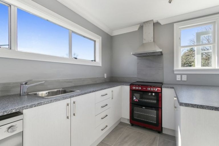 Photo of property in 79 Waddington Drive, Naenae, Lower Hutt, 5011