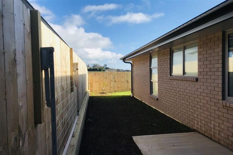 Photo of property in 8 Rainsford Road, Pukekohe, 2120