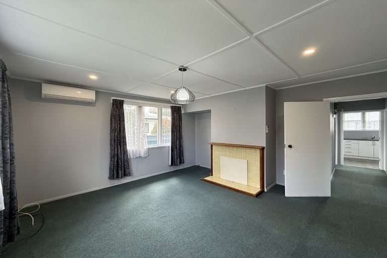 Photo of property in 11 Mcbain Grove, Avalon, Lower Hutt, 5011