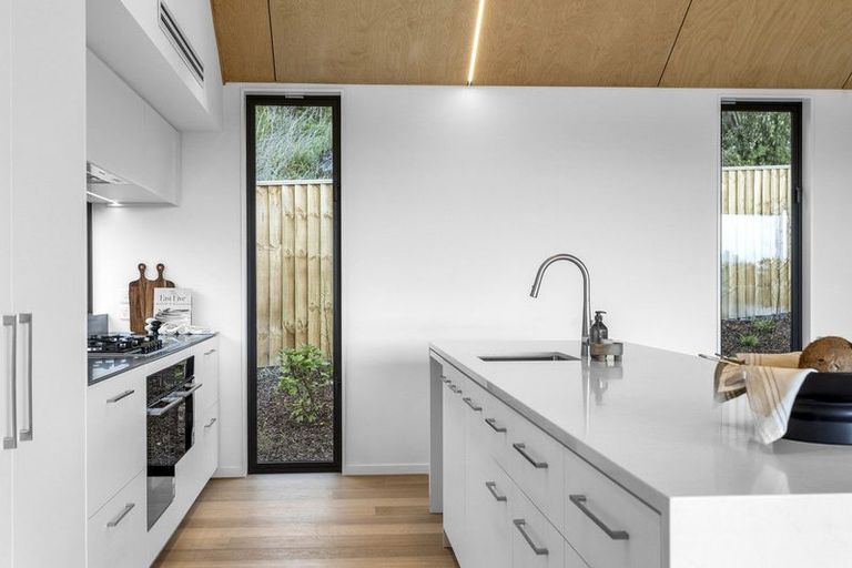 Photo of property in 2 Dray Place, Halswell, Christchurch, 8025