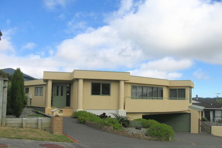 Photo of property in 18 Landsdowne Terrace, Karori, Wellington, 6012