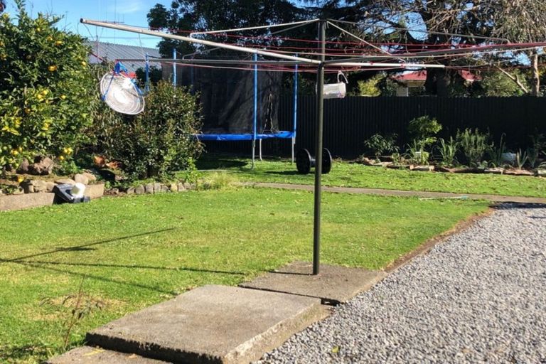 Photo of property in 9 Baden Street, Levin, 5510