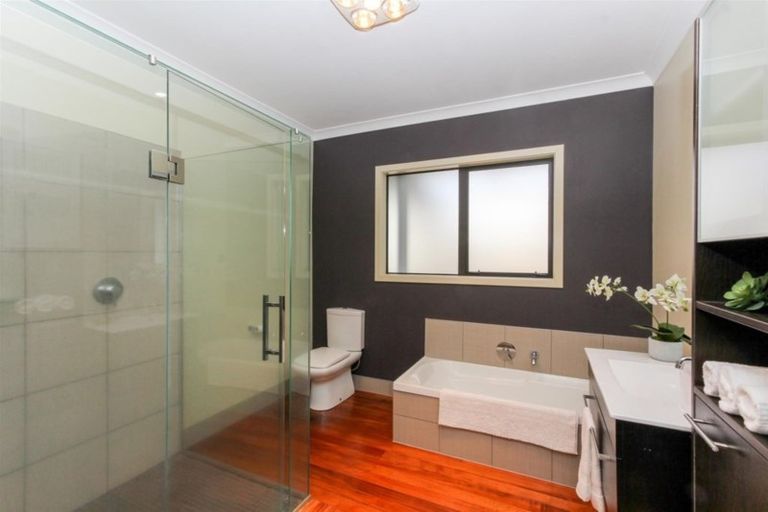 Photo of property in 84 Brooklands Road, Brooklands, New Plymouth, 4310