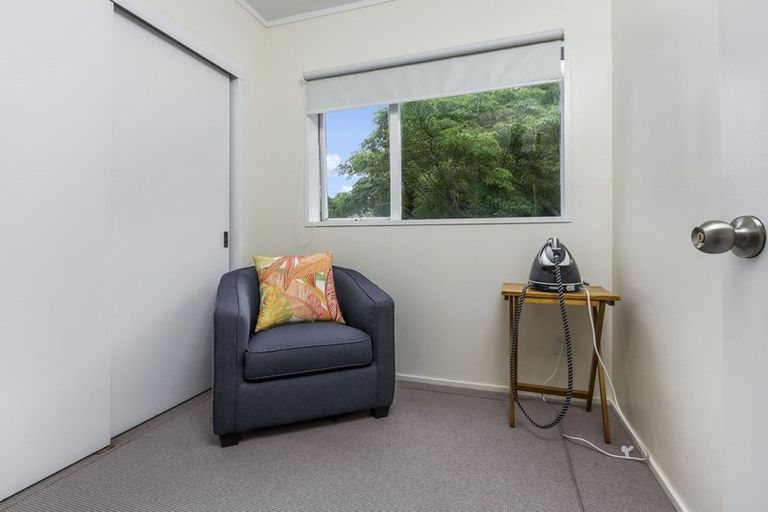 Photo of property in 2/21 Brook Street, Milford, Auckland, 0620