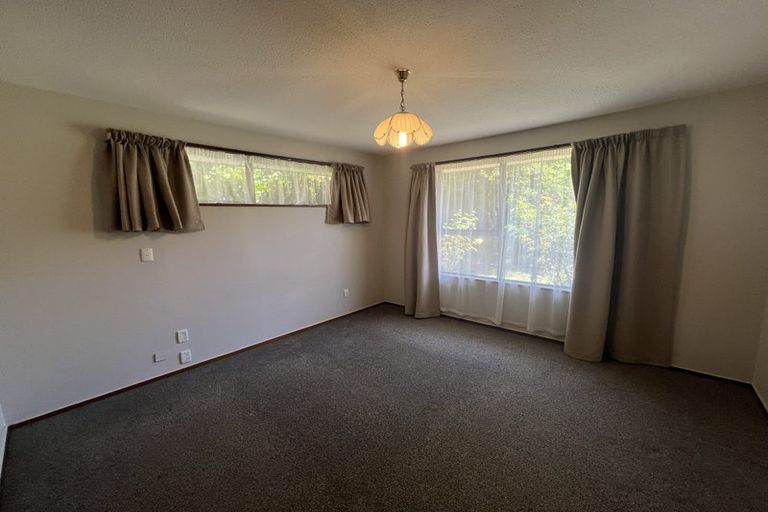 Photo of property in 1/262 Riccarton Road, Upper Riccarton, Christchurch, 8041