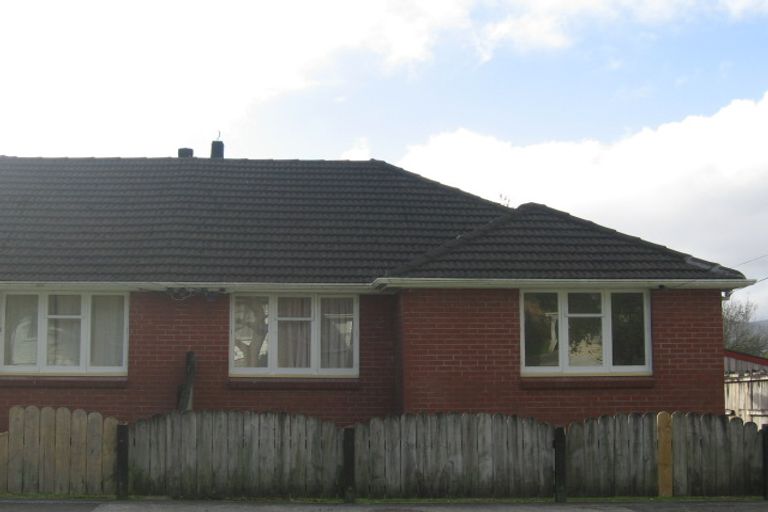 Photo of property in 14 Delaney Drive, Stokes Valley, Lower Hutt, 5019