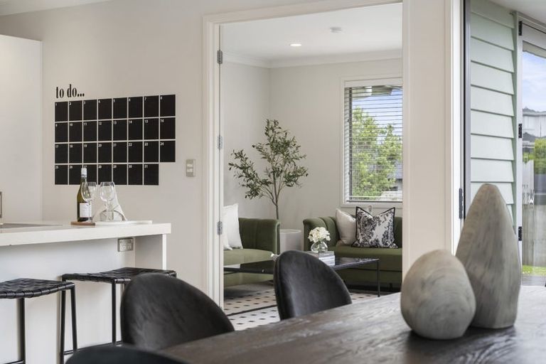 Photo of property in 5 Tee Point, Red Beach, 0932