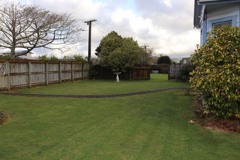 Photo of property in 176 Tiro Tiro Road, Levin, 5510