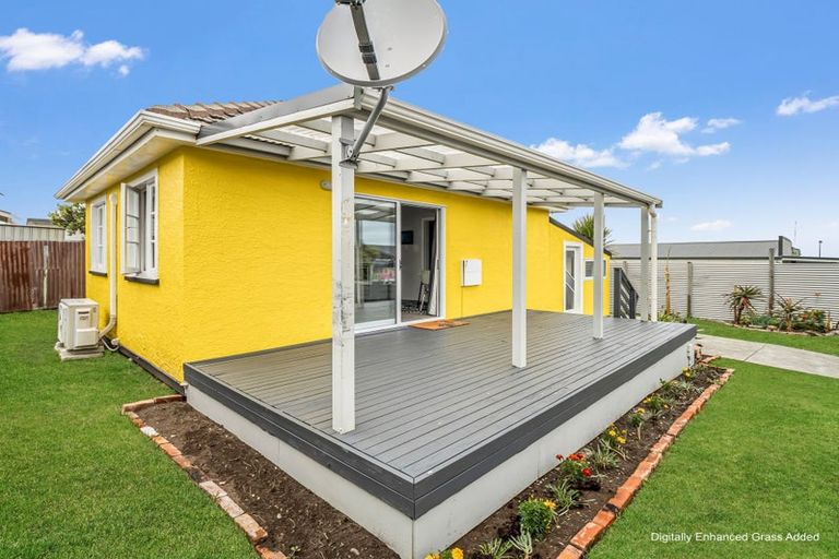 Photo of property in 31 Matai Street, Castlecliff, Whanganui, 4501