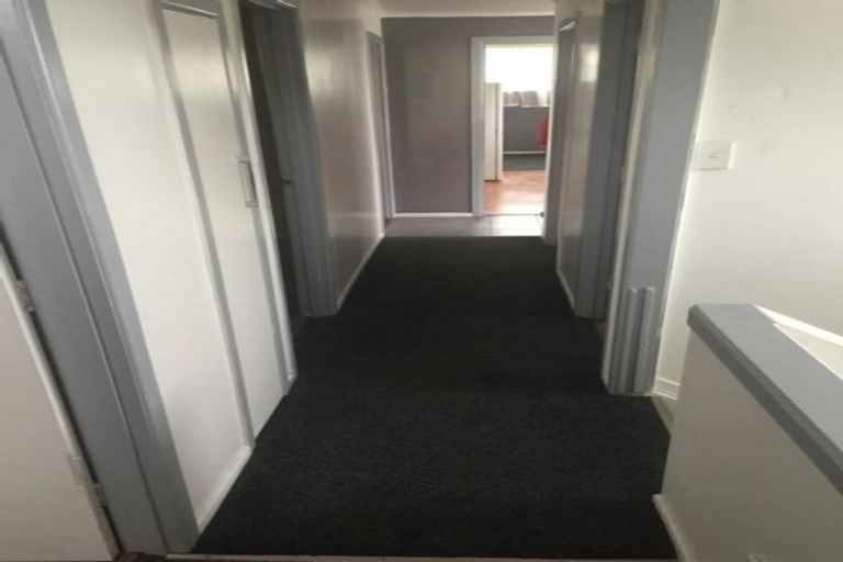 Photo of property in 14 Addison Street, Blockhouse Bay, Auckland, 0600