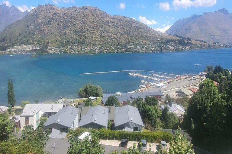 Photo of property in 10/66 Marina Drive, Frankton, Queenstown, 9300