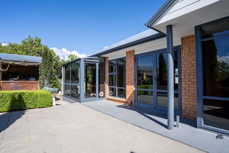 Photo of property in 4 Pisa Moorings Road, Mount Pisa, Cromwell, 9383