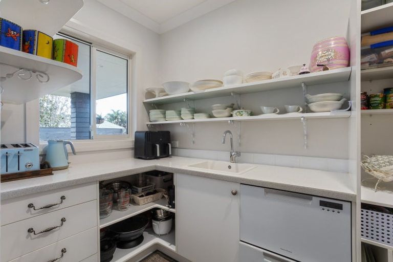 Photo of property in 11 Owen Place, Omokoroa, 3114