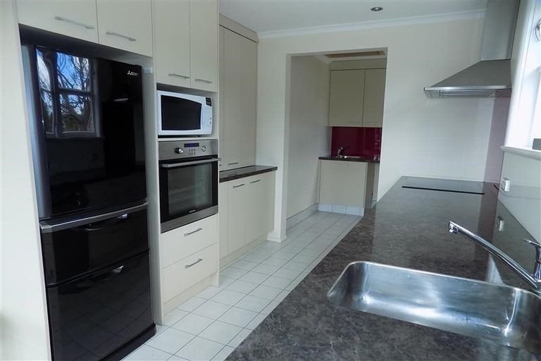 Photo of property in 1 Russell Road, Marewa, Napier, 4110