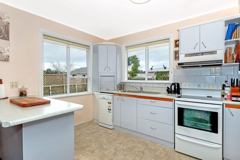 Photo of property in 19 Ropata Street, Kaiti, Gisborne, 4010