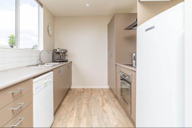 Photo of property in 37 Seabreeze Road, Mangawhai Heads, Mangawhai, 0505