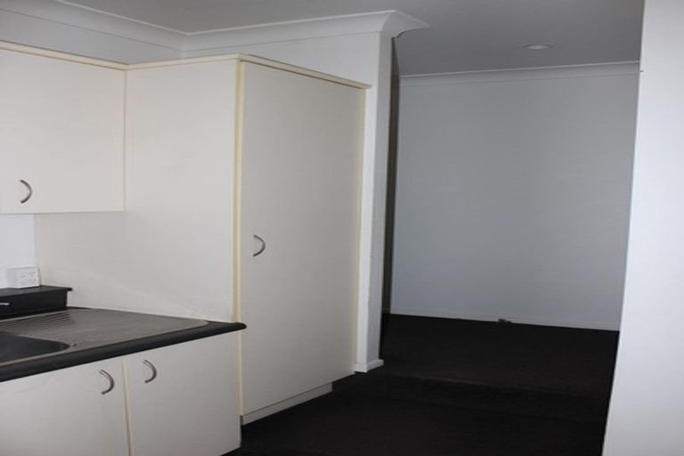 Photo of property in Terrace Garden Apartments, 120 The Terrace, Wellington Central, Wellington, 6011