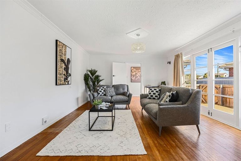 Photo of property in 60 Santa Rosa Avenue, Halswell, Christchurch, 8025