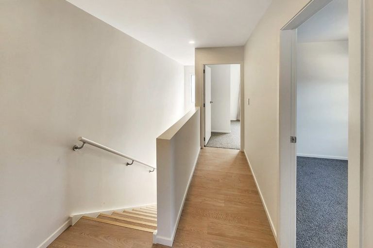 Photo of property in 6d Russell Street, Waterloo, Lower Hutt, 5011