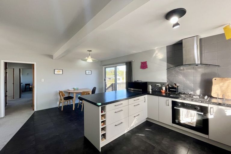 Photo of property in 158 Verbena Road, Birkdale, Auckland, 0626