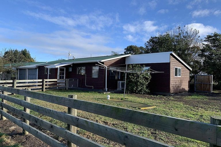 Photo of property in 26 Rakaia Selwyn Road, Leeston, 7682