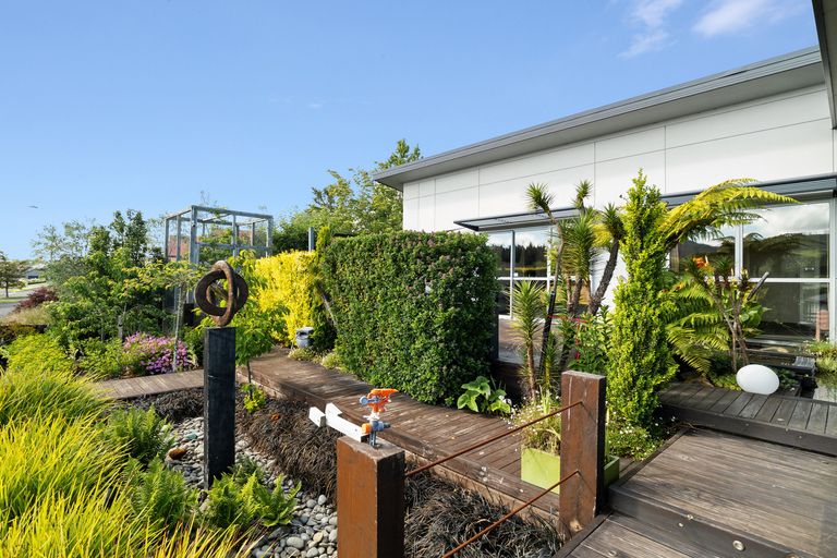 Photo of property in 24 Grandvista Drive, Green Island, Dunedin, 9018