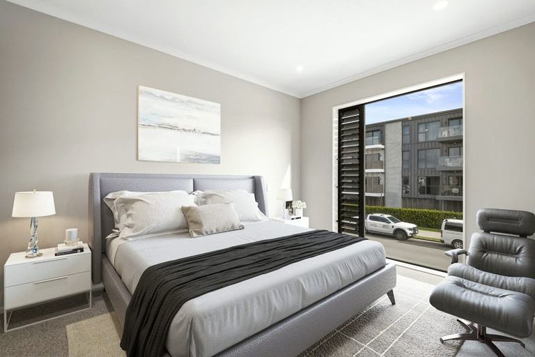 Photo of property in 96 Symes Drive, Red Beach, 0932