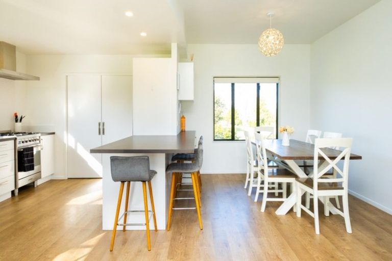 Photo of property in 95 Richmond Road, Clive, Hastings, 4180