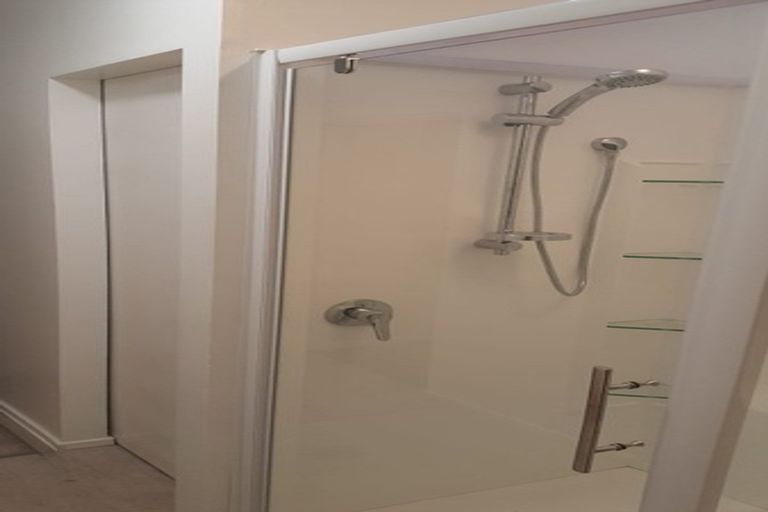 Photo of property in 103 Rattray Street, Riccarton, Christchurch, 8041