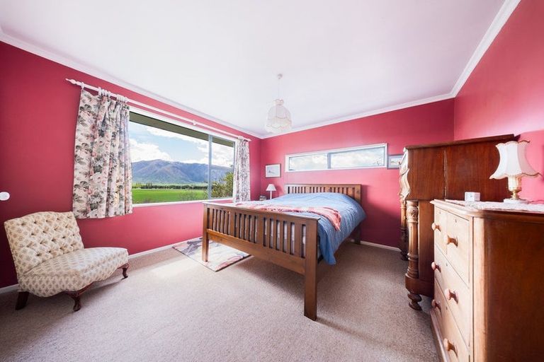 Photo of property in 31 Ahuriri Heights, Omarama, 9412