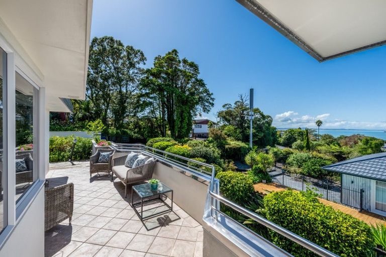 Photo of property in 1 Page Point, Mellons Bay, Auckland, 2014