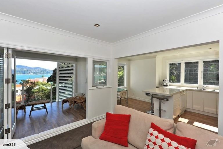 Photo of property in 2b Wilkinson Street, Oriental Bay, Wellington, 6011