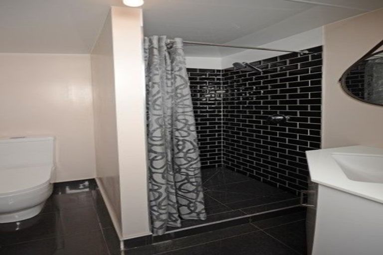 Photo of property in 68 Dundas Street, North Dunedin, Dunedin, 9016