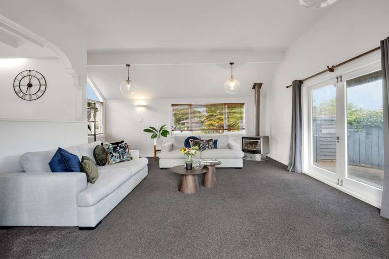 Photo of property in 6 Aiken Road, Saint Johns Hill, Whanganui, 4501