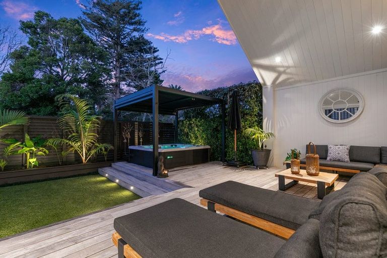 Photo of property in 7 Airmens Lane, Hobsonville, Auckland, 0616