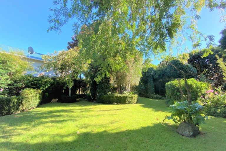 Photo of property in 15 Kitchener Road, Sandringham, Auckland, 1025