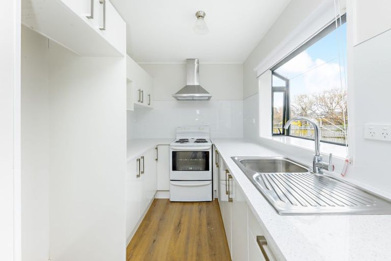 Photo of property in 22 Olive Crescent, Papatoetoe, Auckland, 2025