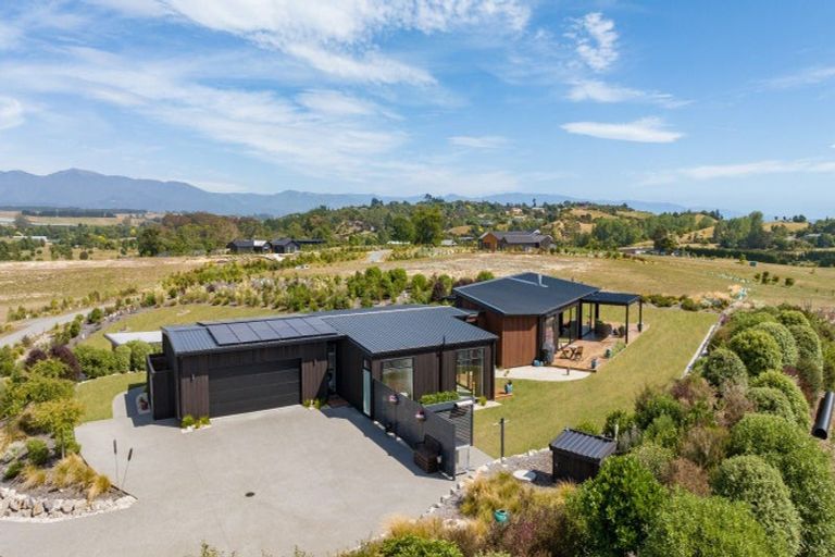 Photo of property in 21 Te Momokai Lane, Tasman, Upper Moutere, 7173