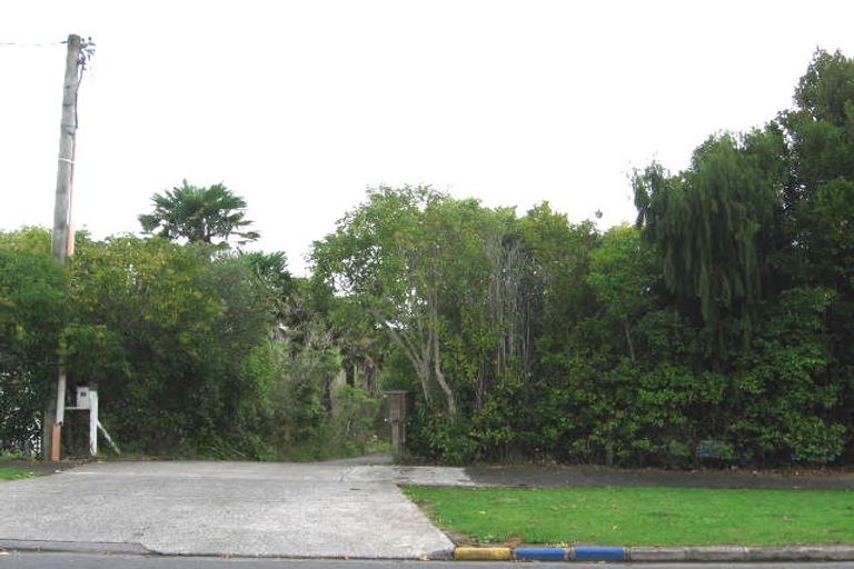 Photo of property in 79a Woodglen Road, Glen Eden, Auckland, 0602