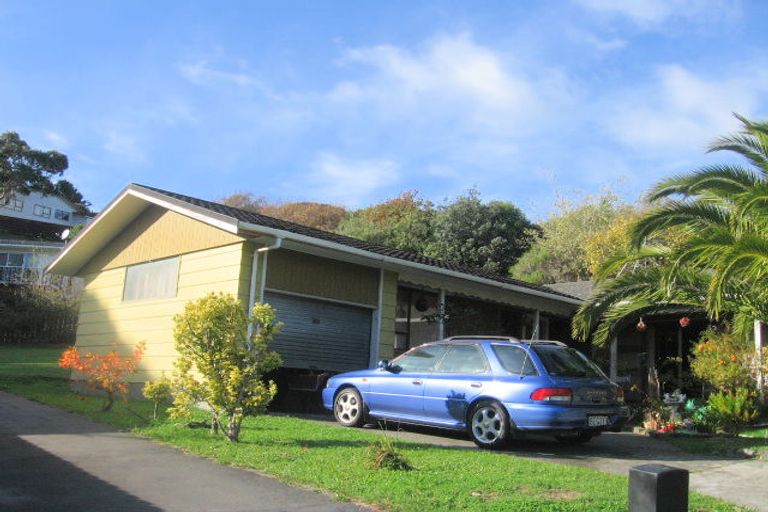 Photo of property in 41 Postgate Drive, Whitby, Porirua, 5024