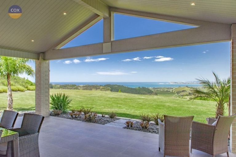 Photo of property in 123 Eskridge Drive, Eskdale, Napier, 4182