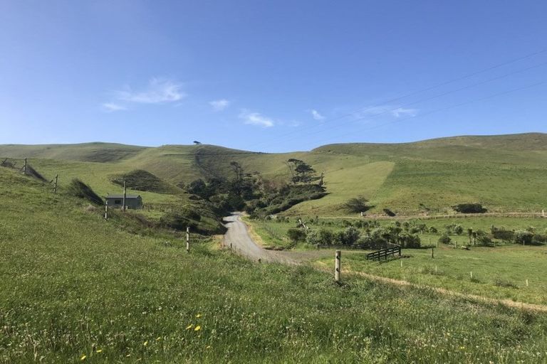 Photo of property in 1809 Whaanga Road, Raglan, 3296