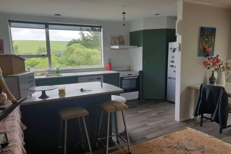 Photo of property in 240 Bridge Street, Eltham, 4322