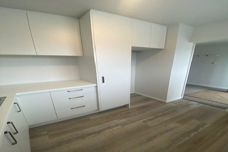 Photo of property in 1/48 Straven Road, Riccarton, Christchurch, 8011