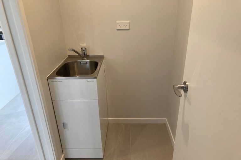 Photo of property in 19c O'meara Street, Swanson, Auckland, 0614